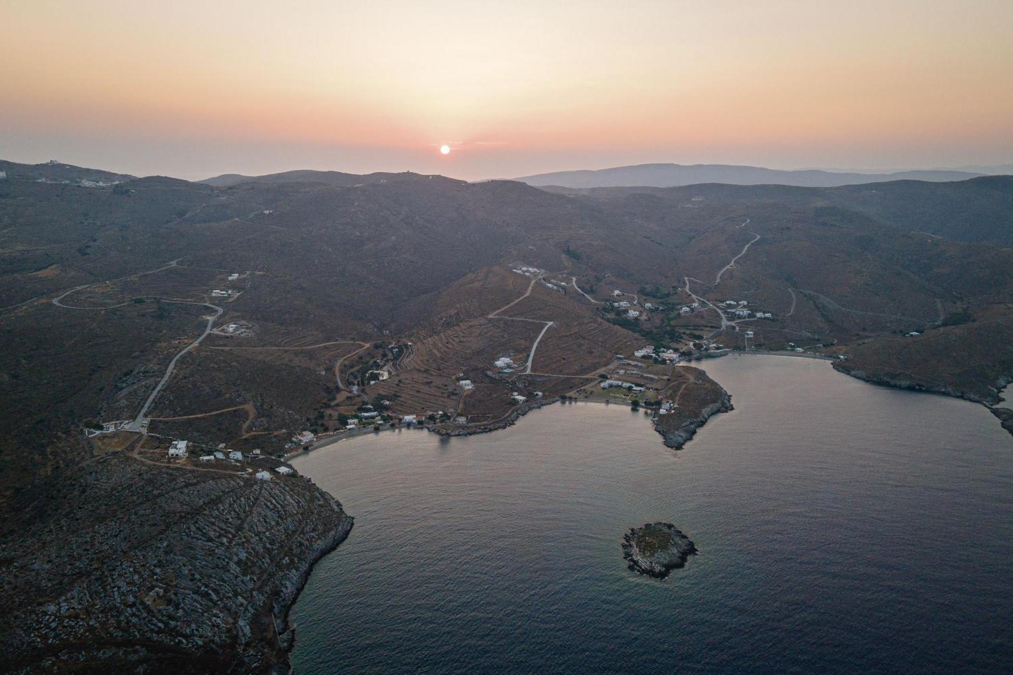 Kythea Suites Kythnos Bagian luar foto